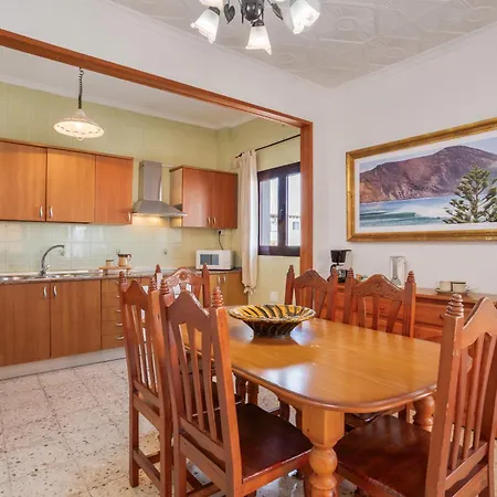 Casa Abuela Maruca Holiday home *